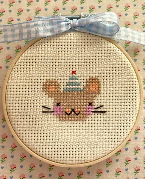 Party Mouse Cross Stitch Pattern: Wholesale