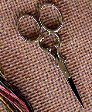 Bohin Heart-Shaped 3-1/2 Embroidery Scissors